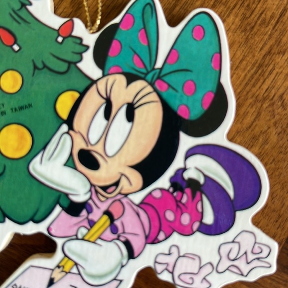 VINTAGE DISNEY BABY MINNIE MOUSE BY CHRISTMAS TREE ORNAMENT - SO CUTE! - Picture 4 of 4